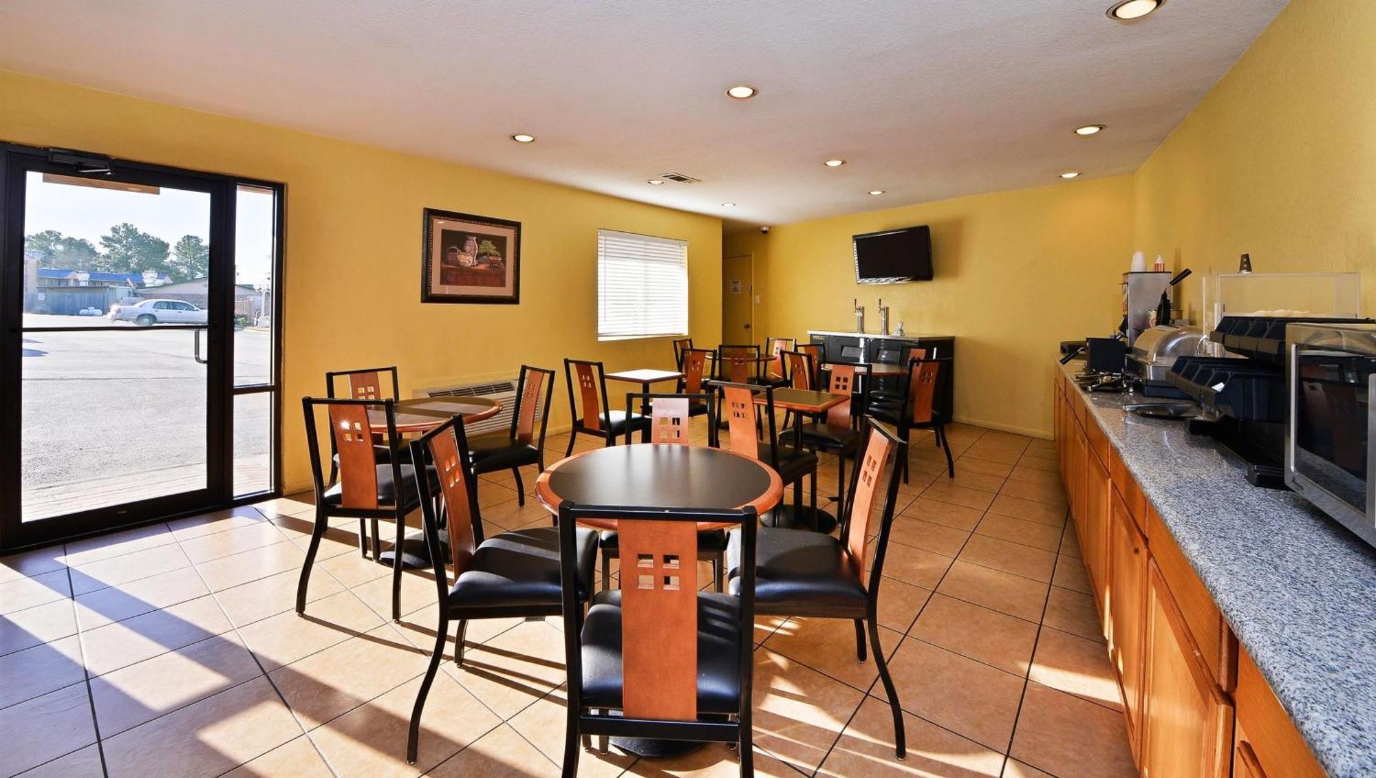 Xecutive Inn And Suites Center Esterno foto